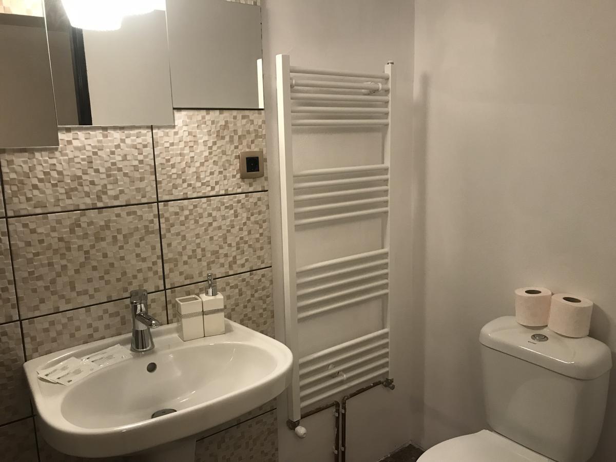 Casa Relax Hotel Valeni  Exterior photo